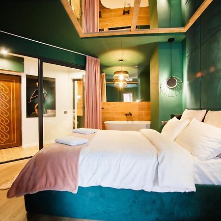 Green Velvet City Retreat Oradea Zewnętrze zdjęcie